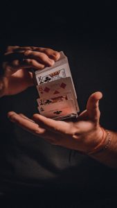 Jogos de Cartas: Descubra o Fascinante Universo das Cartas